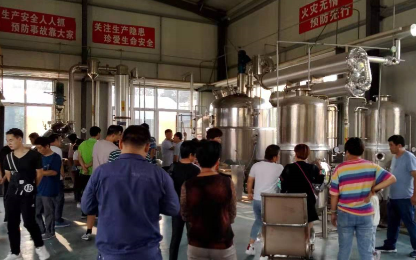 河北衡水饒陽縣農資精英到（dào）訪麻豆精品生化孟州園區（qū）(圖3)